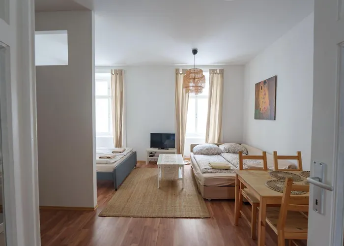 Barnabitengasse Apartment