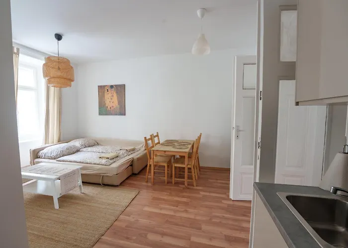 Barnabitengasse Apartment *